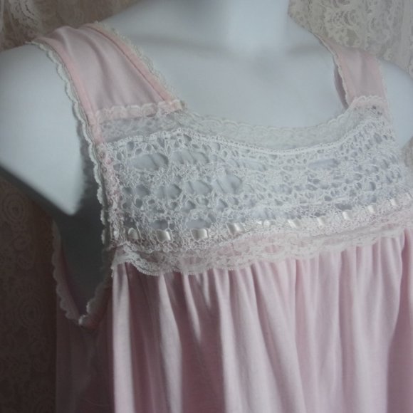 Talbots Pretty Pink Cotton Knit Waltz Nightgown NWOT Size PM - Picture 2 of 4